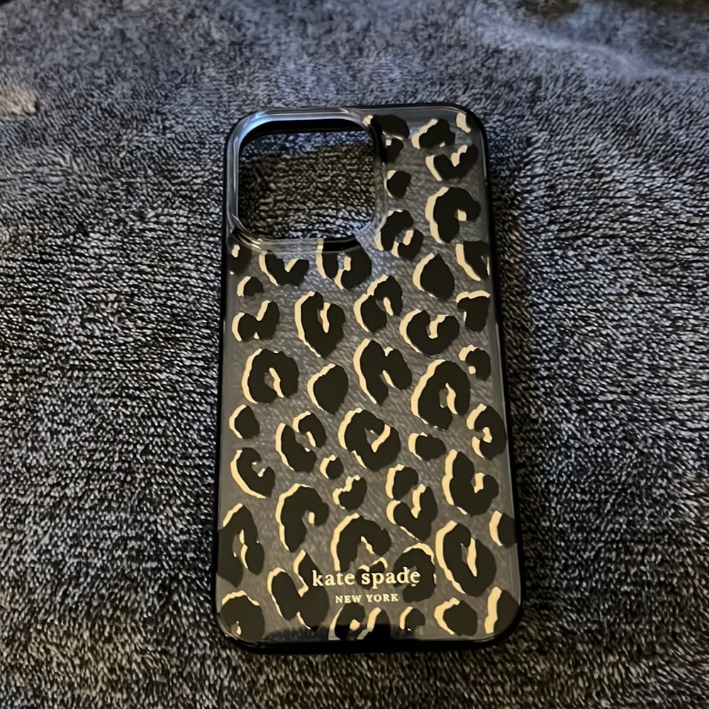 Kate Spade Hardshell Magsafe Case for iPhone 13pro